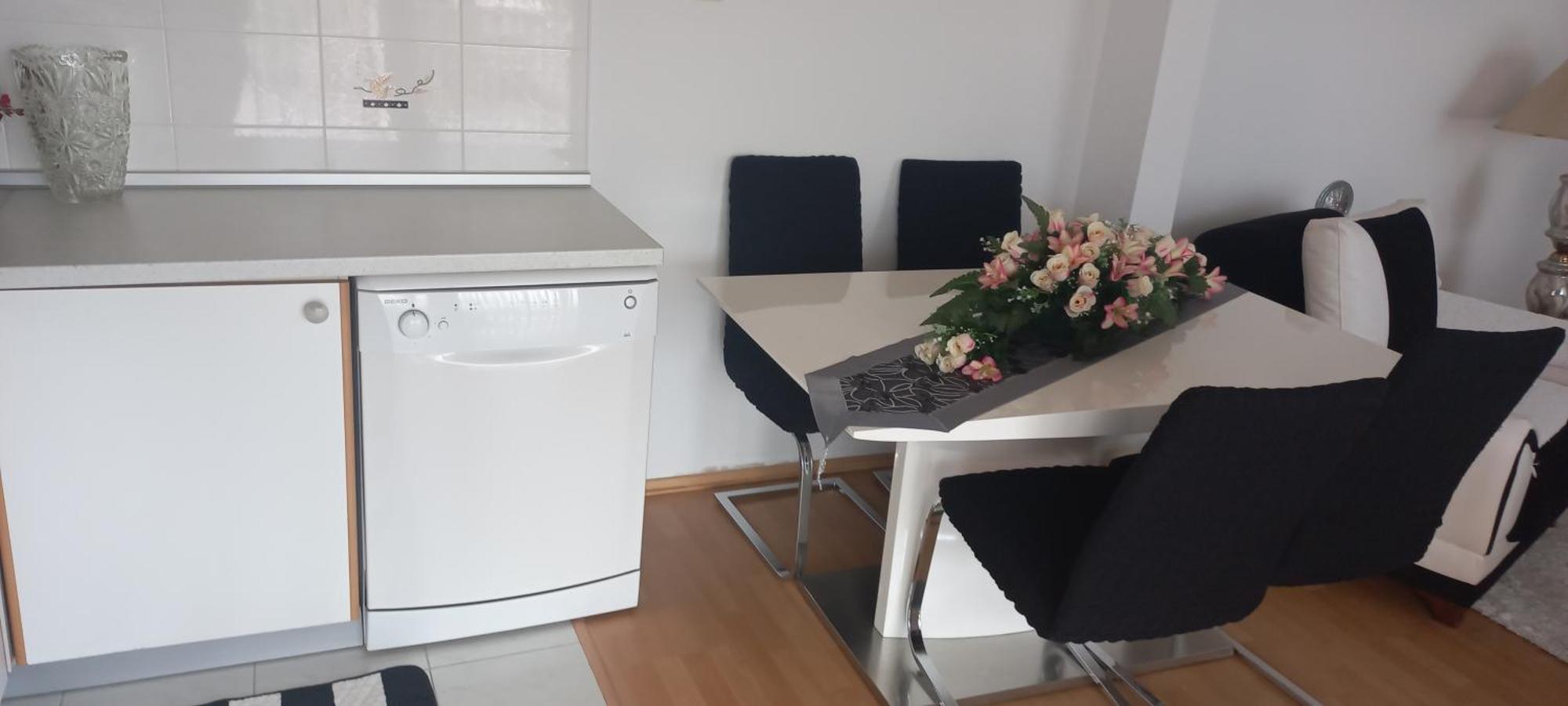 Holiday Home Peaceful Retreat Високо Екстериор снимка