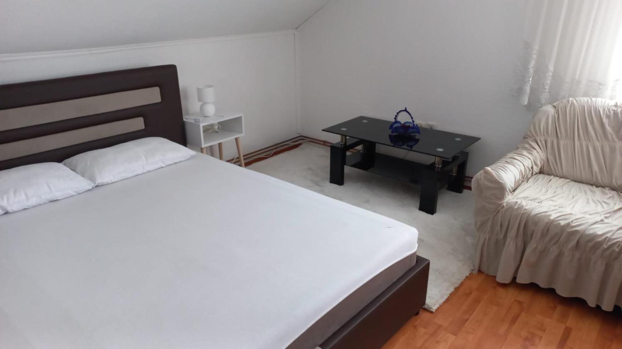 Holiday Home Peaceful Retreat Високо Екстериор снимка