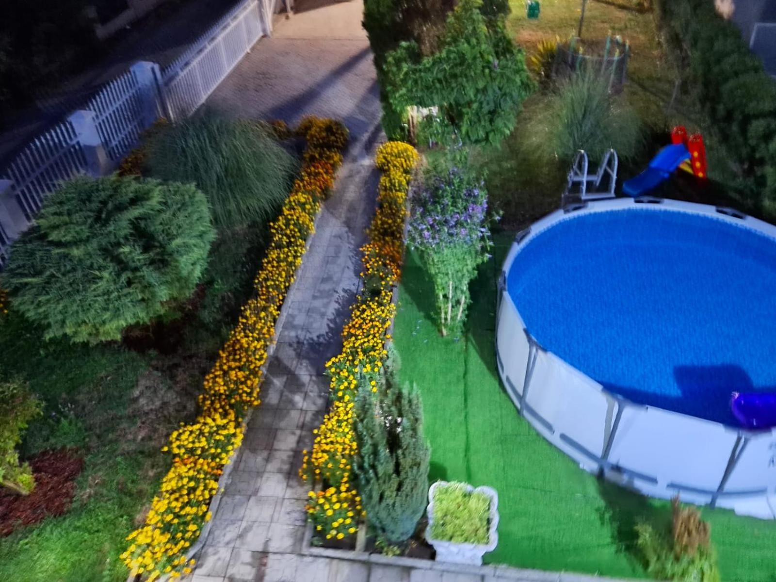 Holiday Home Peaceful Retreat Високо Екстериор снимка