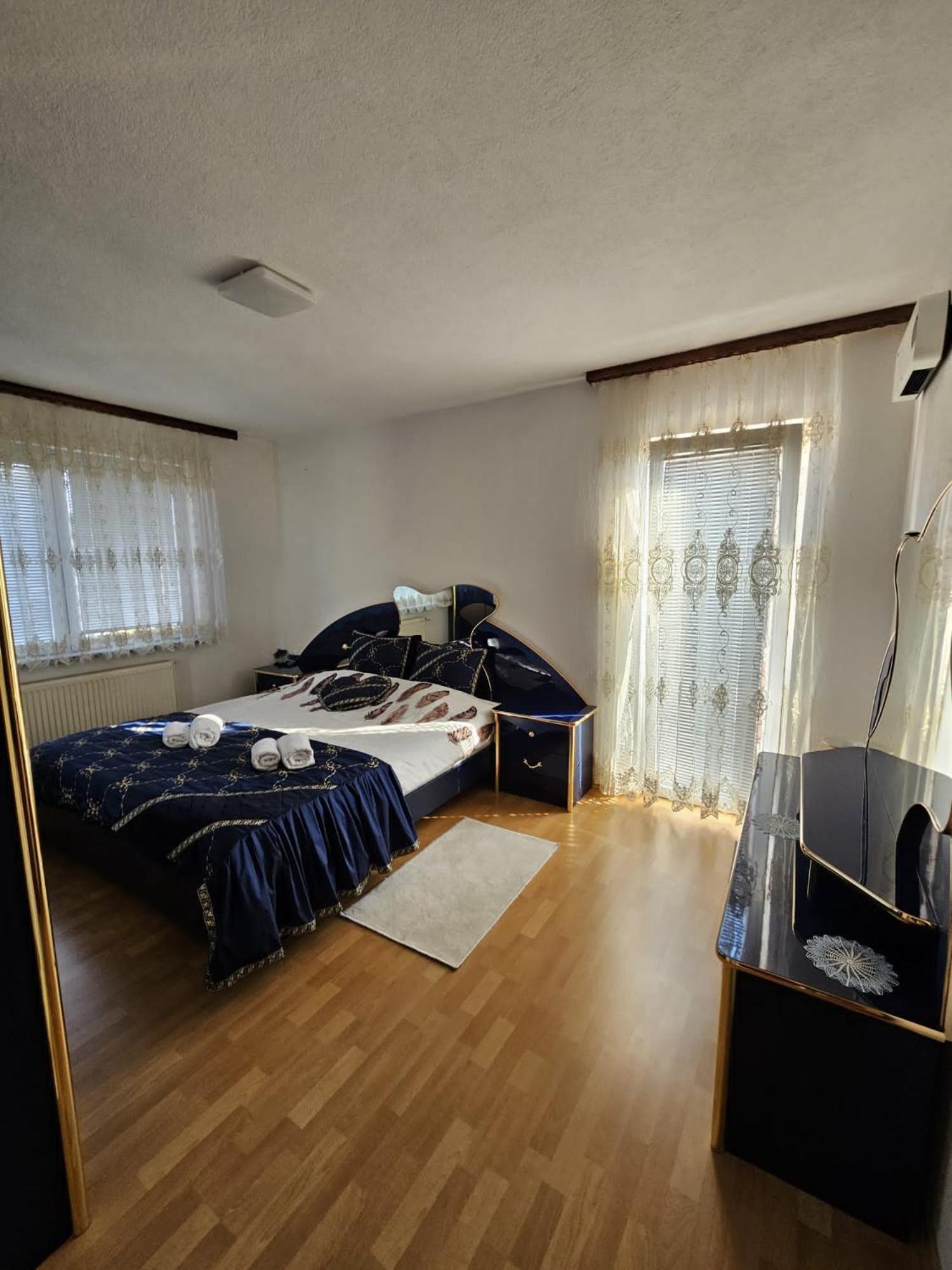 Holiday Home Peaceful Retreat Високо Екстериор снимка